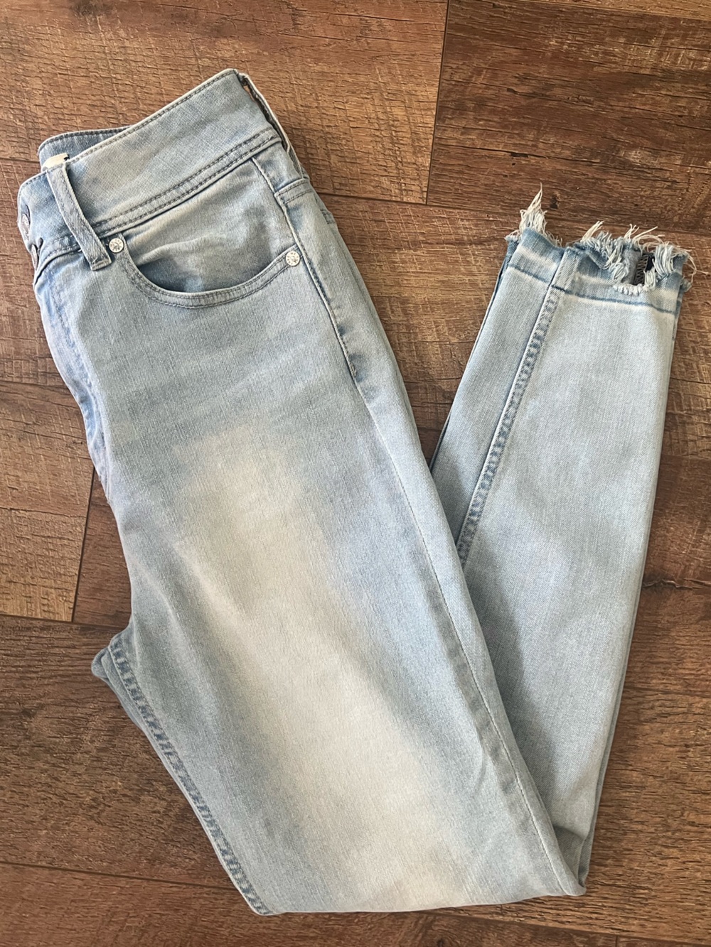 Free People Women’s Frayed-Hem Mid-Rise Skinny Jeans Havanna Blue 29